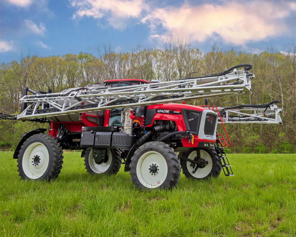 11 Self-Propelled Sprayers Providing Pinpoint Accuracy in 2024